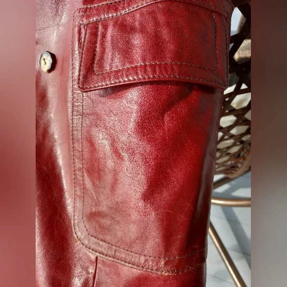 Vintage 1970's Lined Leather Coat - Picture 3 of 11